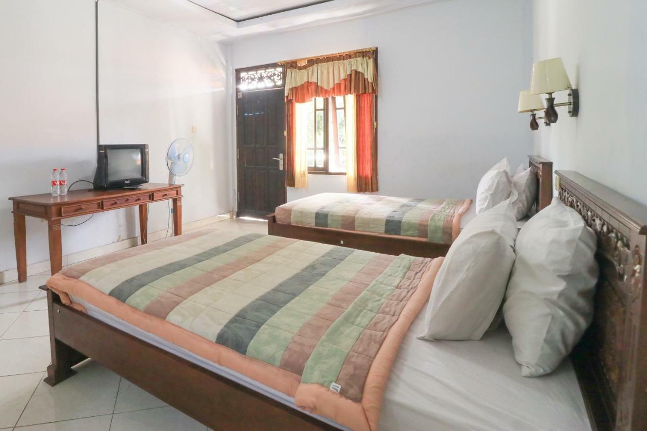 Gianyar Hotel Exterior photo