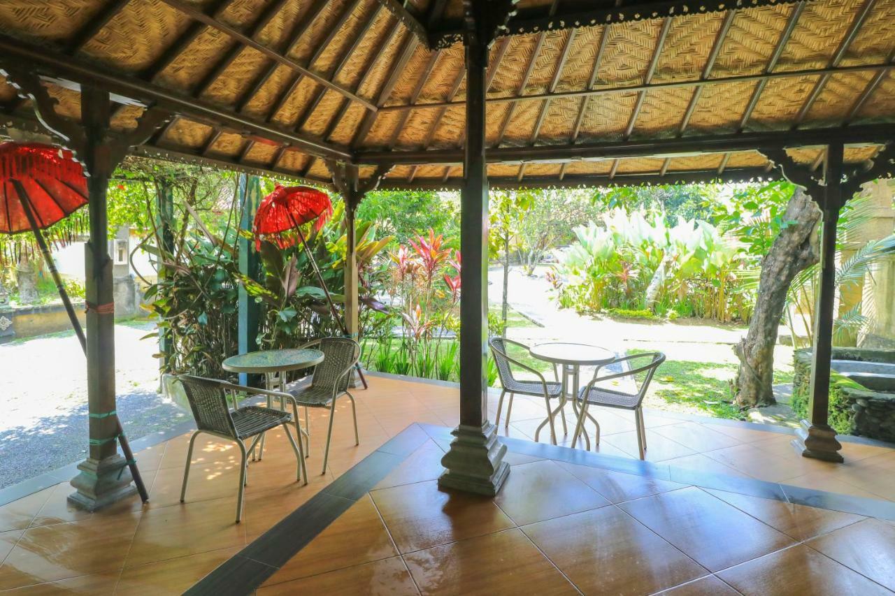 Gianyar Hotel Exterior photo