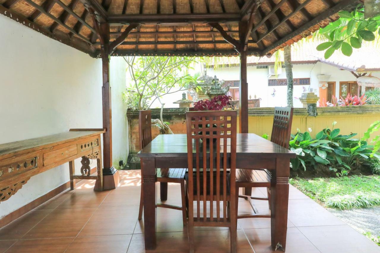 Gianyar Hotel Exterior photo